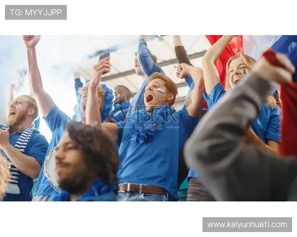 云体育官网入口多设备支持实现多场景无缝切换提升你的足球娱乐体验